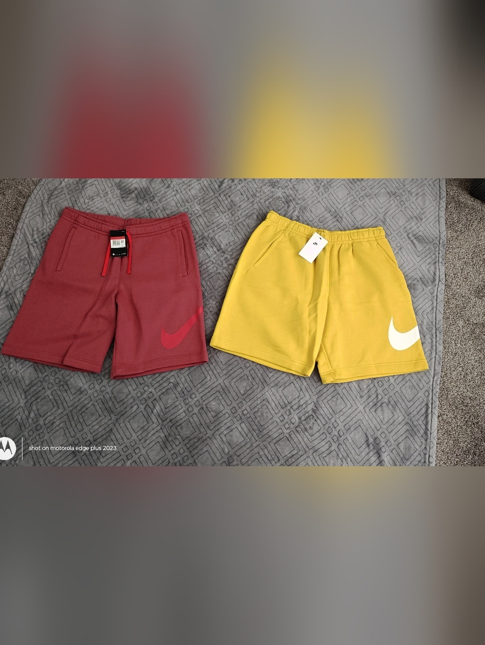 Nike Men's Sportswear Club Casual 2-pack Yellow/Red Fleece Shorts Size Large